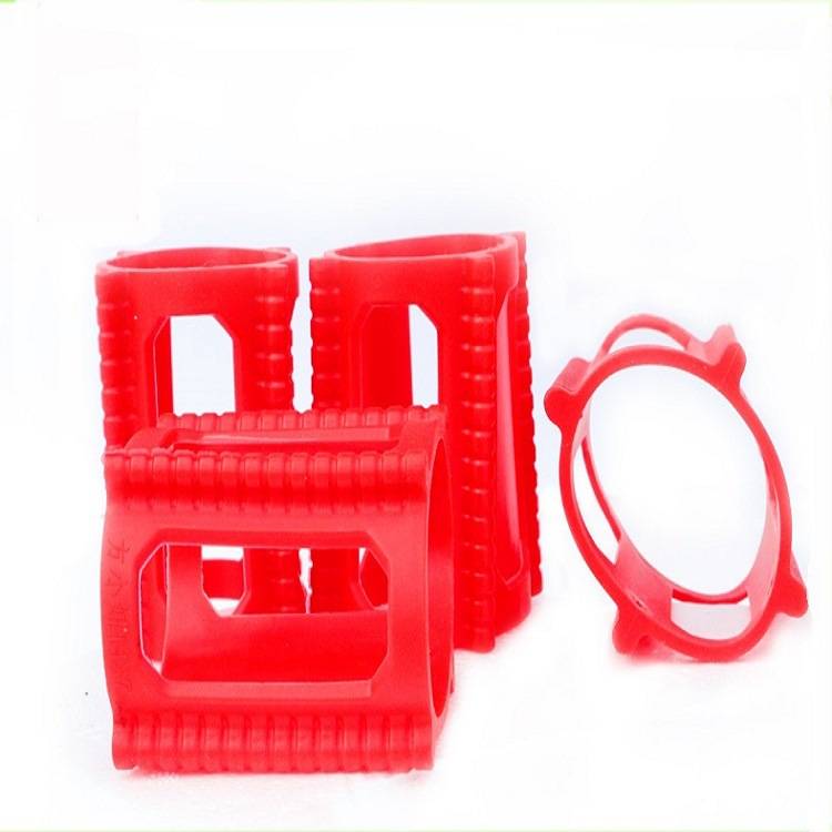 Four sets of red